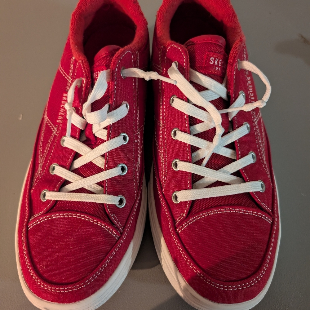 Women's red sketchers sneakers size 9.5